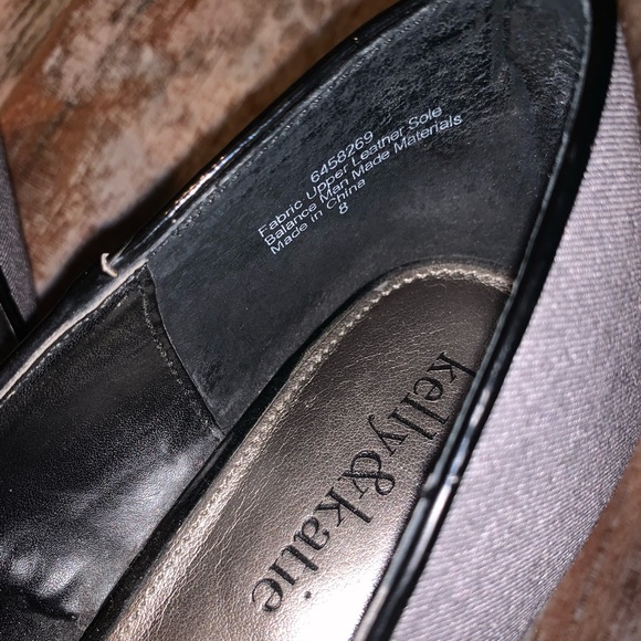 Kelly & Katie Peep Toe Kitten Heels 8 - Picture 7 of 7